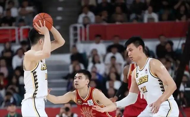 开云体育-贺希宁4记三分救主！深圳2-0晋级，浙江主场魔咒破了？